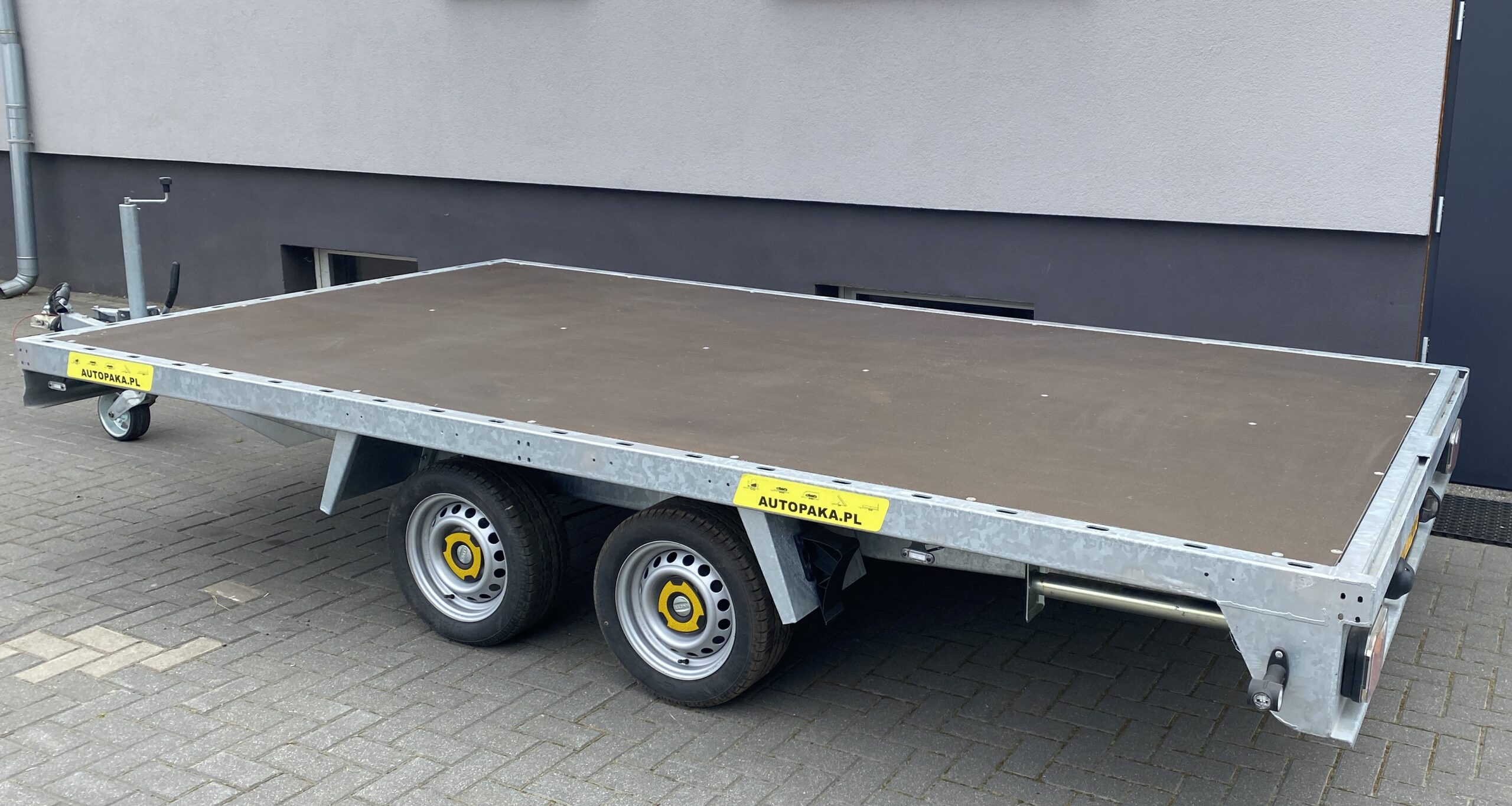 Przyczepa platforma WARK 4×2 m, DMC 2700 kg