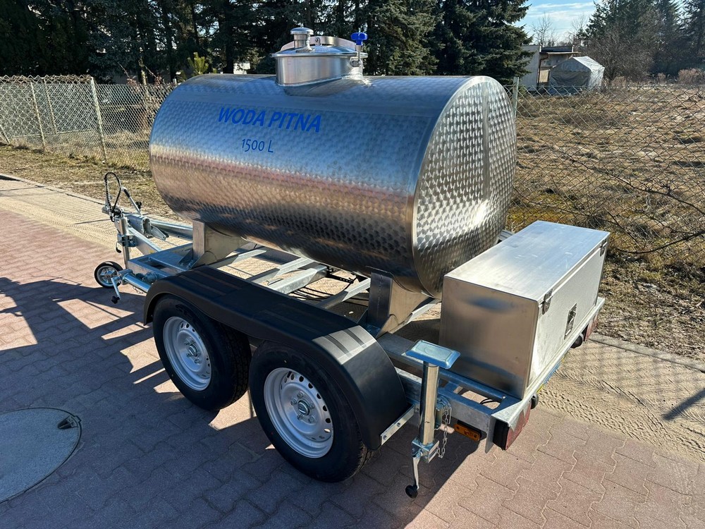 Mobilny zbiornik do wody pitnej 1800 L – certyfikowany do sytuacji awaryjnych !!! (Kopia)
