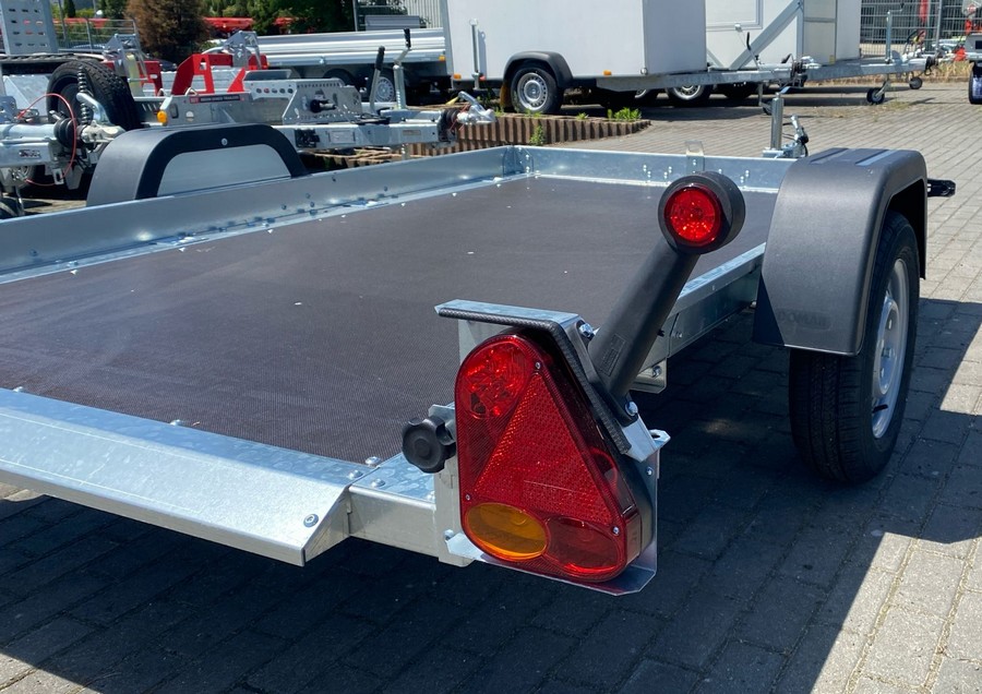 Przyczepa FARO VIARUS do transportu motocykli – quada, 250×140 CM, DMC 750 KG (Kopia)