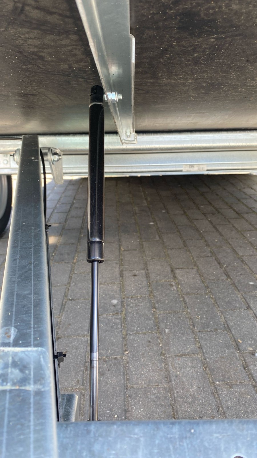 Przyczepa FARO VIARUS do transportu motocykli – quada, 250×140 CM, DMC 750 KG (Kopia)